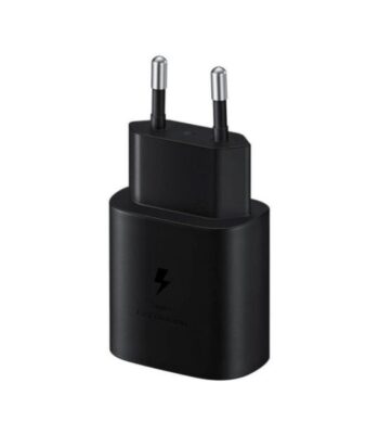Key Specifications & Charging LayoutMaximum Output Power: 67W max.Port Configuration: 3 Ports (2× USB-C and 1× USB-A).Technology: Gallium Nitride (GaN) chip with PPS support for Samsung fast charging.Input Range: Universal AC 100–240V, 50/60Hz (ideal for global travel).Smart Power DistributionThe adapter intelligently shares its 67W maximum capacity depending on how many devices are plugged in:Single Port Use (USB-C1 or USB-C2): Delivers up to the full 67W output, capable of fast-charging laptops like the MacBook Pro 13" or MacBook Air.Multi-Port Distribution: Splitting power dynamically when multiple devices are connected, the standard multi-port layout drops the primary USB-C1 port to 45.0W while sharing the remaining 15.0W across the USB-C2 and USB-A ports (Total 60W–67W split).